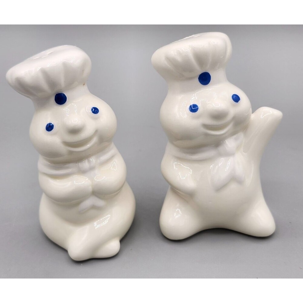 Vintage 1997 Pillsbury Doughboy Ceramic Salt and Pepper Shakers Set 4" Inch